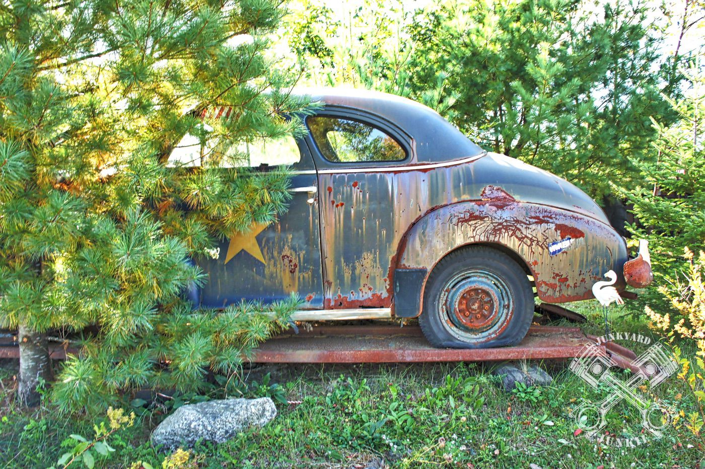 MotoCar, Maine Junkyard Junkie