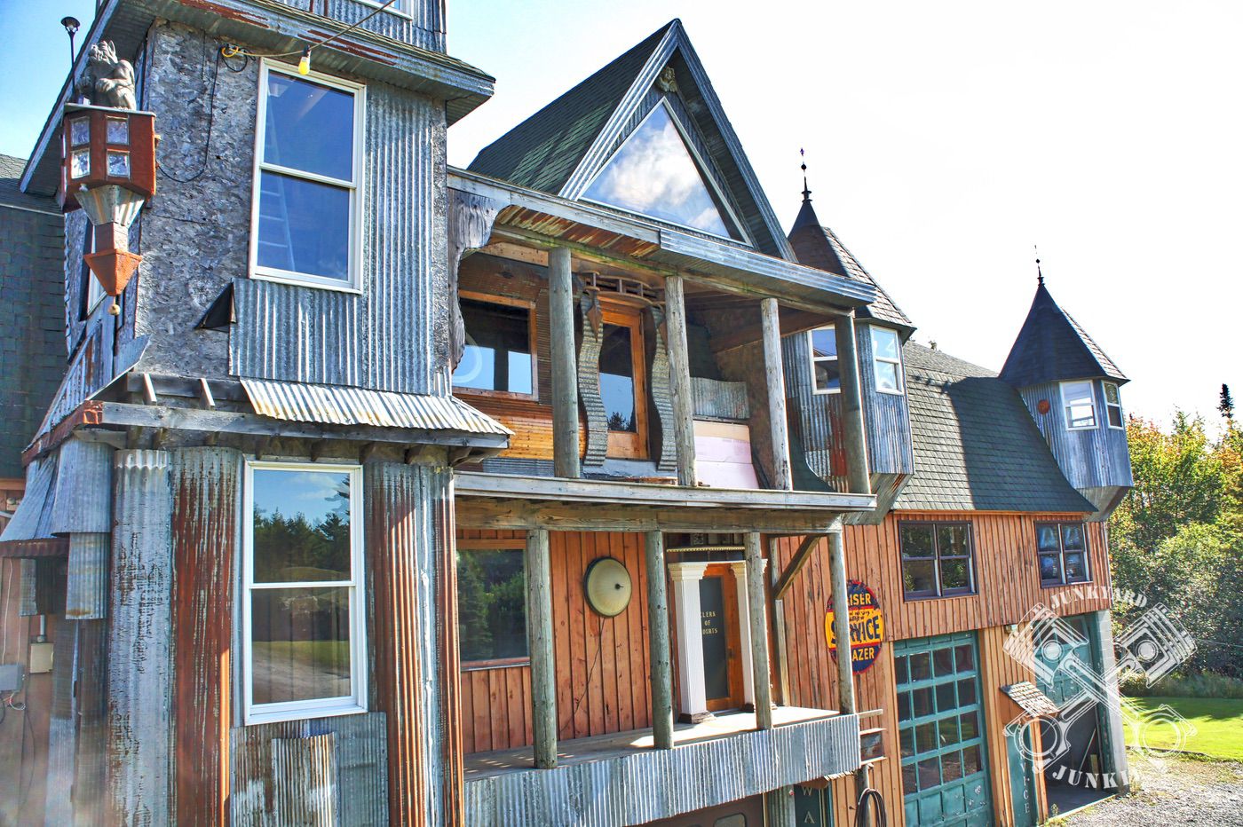 MotoCar, Maine Junkyard Junkie